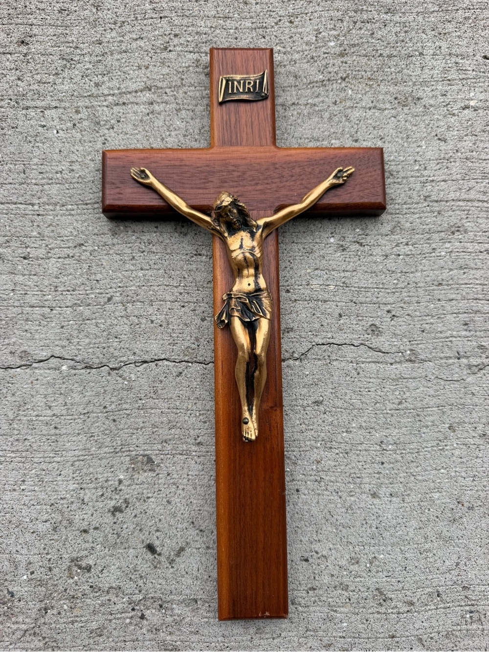 Vintage Crucifix 10”
